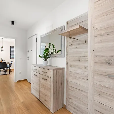 Em Appartement *